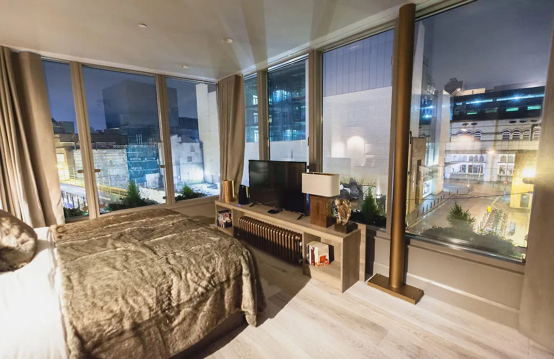 Clarendon Suites-1